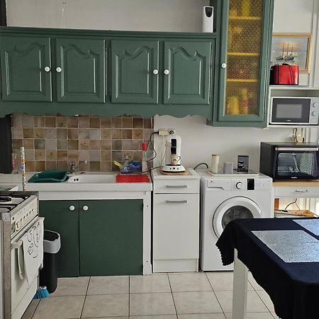 Logement Independant Chez L'Habitant Vouillé Kültér fotó